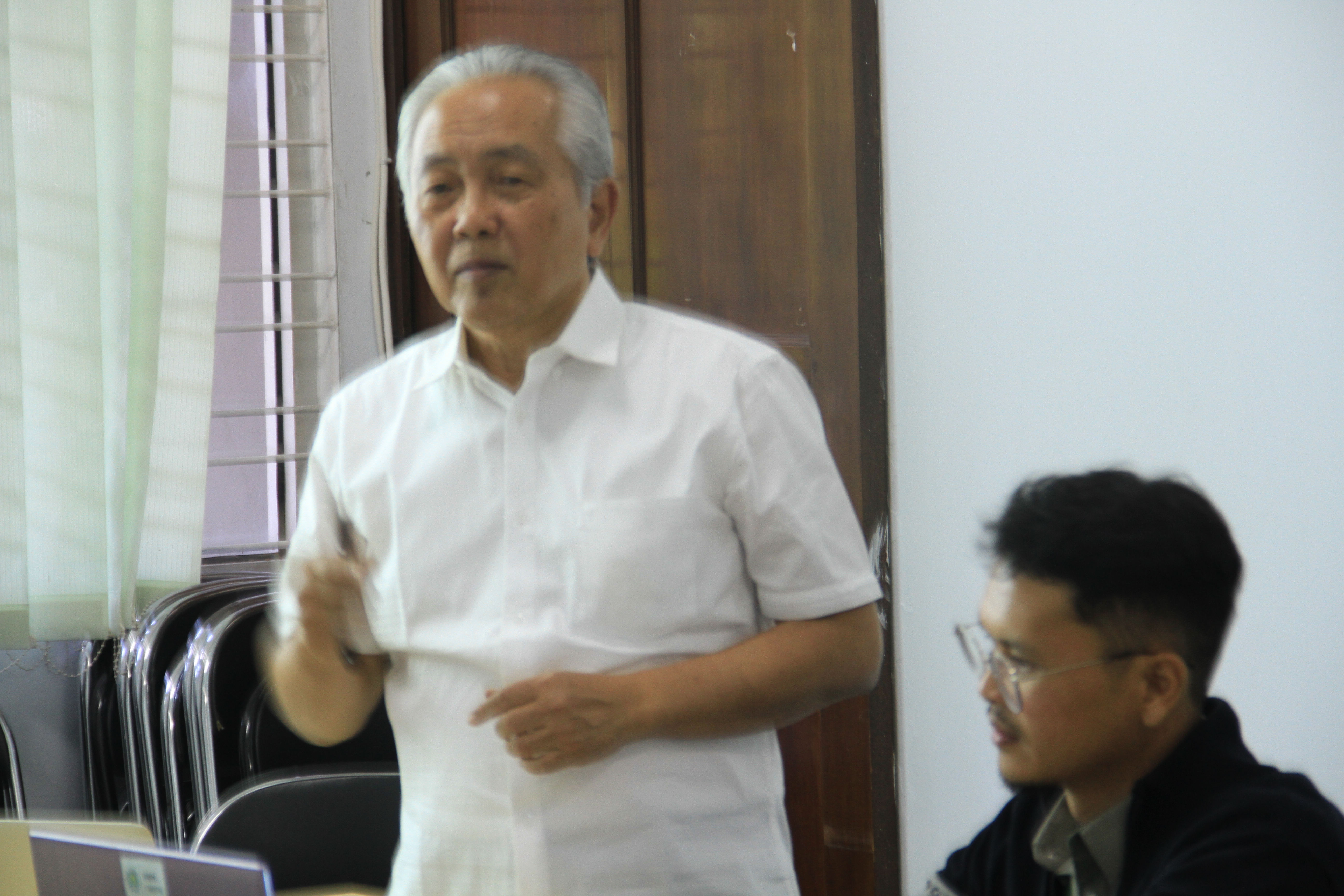 Mahasiswa Prodi Bioteknologi Mengikuti Kuliah Tamu dengan Topik Aplikasi dan Prospek Di Bidang Bioteknologi