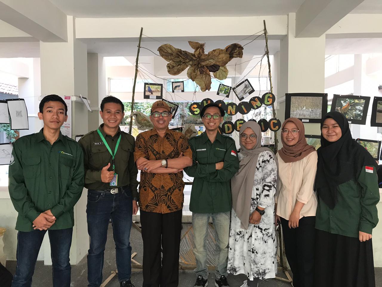 Pameran Fotografi Malang Eyes Lapwing Biologi Universitas Negeri Malang